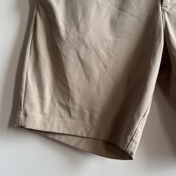 Lululemon Commission Classic-Fit Short 9" *Warpstreme - Picture 5 of 10